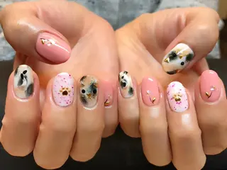 ネイル ツメトマツゲ .のネイルデザイン