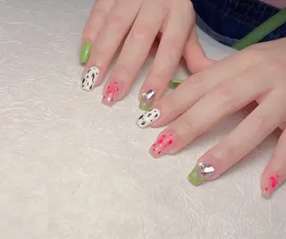 ネイル Maggie Nail🦩のネイルデザイン