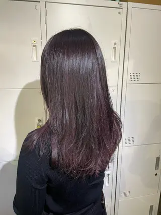 セミロング ふかたさや🌟 艶感カラー🌟のヘアスタイル