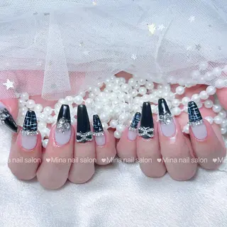 ネイル 🎀まゆ 🪽🐾のネイルデザイン