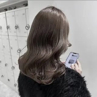 セミロング カラー ヘアアレンジ 💎韓国/ レイヤー カット/ 暖色🫧のヘアスタイル