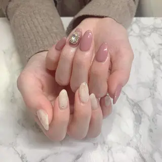 ネイル はな💎ネイル ワンホン、長さ出しのネイルデザイン