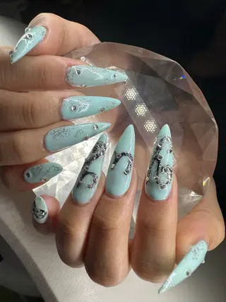 セミロング YOKOSUKA⚓️ NAILSのネイルデザイン