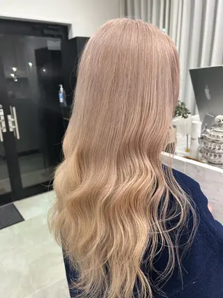 ロング カラー .HARRISS所属・中司 愛理のヘアスタイル