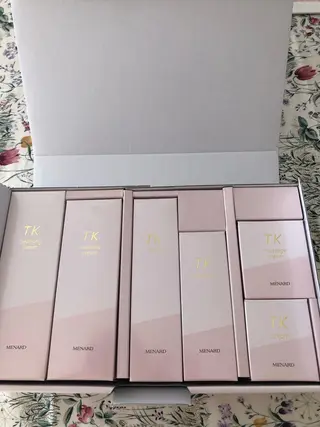 メナードフェイシャルサロンパールソフィラ牛久所属・秋田 輝美のエステ・リラクイメージ