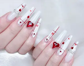 ネイル D-BEAUTY Nailsalonのネイルデザイン