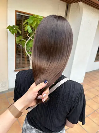 セミロング カラー putri 川邉 優花のヘアスタイル