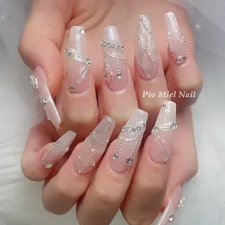 ネイル Pio Mielのネイルデザイン