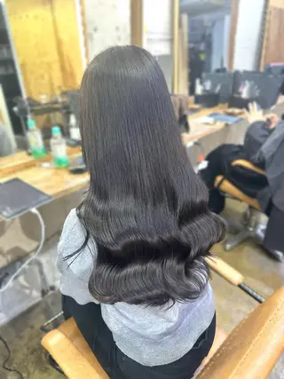 ロング カラー ︎︎カイ ミズキ 🐰𝜗𝜚のヘアスタイル