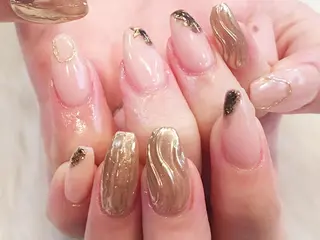 ネイル K. Harukaのネイルデザイン