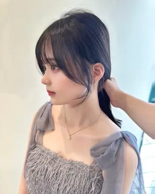ミディアム カラー ヘアアレンジ 顔周りcut/ 艶ワンカラー♥ちさきのヘアスタイル