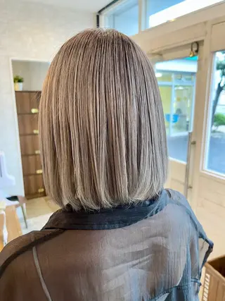 セミロング カラー 🍭透明感カラー 志賀拓海🍬🌈のヘアスタイル