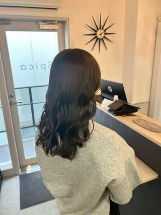 セミロング カラー 縮毛•ハイトーン Runaのヘアスタイル