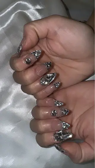 ネイル 濱岡 咲のネイルデザイン