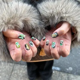 ネイル 𝐫𝐚𝐢 𝐧𝐚𝐢𝐥の眉毛・アイブロウイメージ