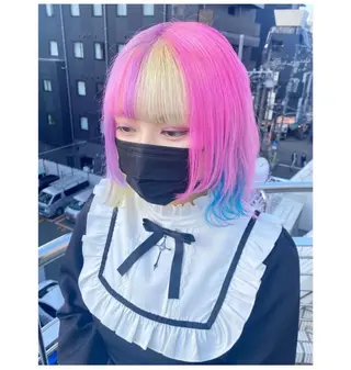 ショート カラー GARU-ガル-所属・TSUNO🦖 派手髪/オタク美容師のヘアスタイル