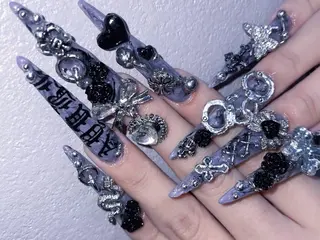 メンズ ネイル Bloom スカルプ専門店のネイルデザイン