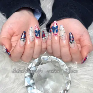 ネイル totalbeautysalonLisse所属・Lisse ネイル/ 脱毛/アイブロウのネイルデザイン