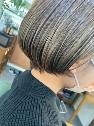 ショート 永沼 真依のヘアスタイル