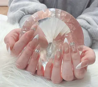 ネイル LoaChaton kaeのネイルデザイン