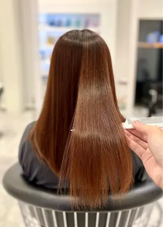 セミロング カラー 髪質改善/艶髪 🦋佐々木未来のヘアスタイル