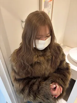 ロング ハイトーン／カラー 🍄Kurumi🍄のヘアスタイル