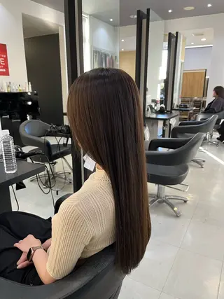 ロング カラー 諸岡 玲のヘアスタイル