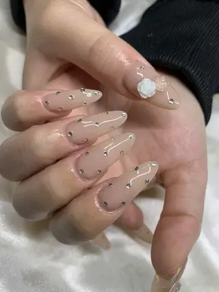 ネイル JISOO ANA.CHUOのネイルデザイン