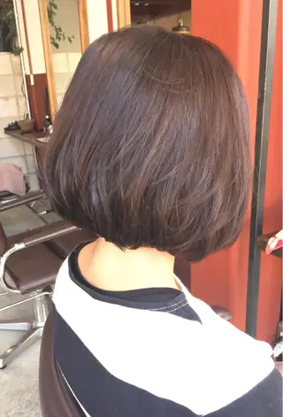 ショート カラー パーマ 福地 礼奈のヘアスタイル