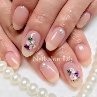 ネイル Nailsalon Lilyのネイルデザイン