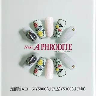 ネイル Nail  Aphroditeのネイルデザイン