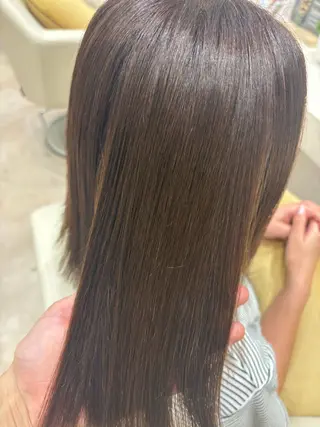 カラー 上田 華音のヘアスタイル