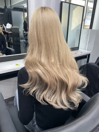 Ria OSAKA　梅田所属・マリカ🦋韓国 ハイトーン/エクステのヘアスタイル