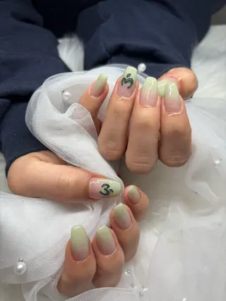 ネイル Nailsalon -Aのネイルデザイン