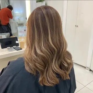 ロング カラー ハイライト特化/艶カ ラー/FUMIYAのヘアスタイル