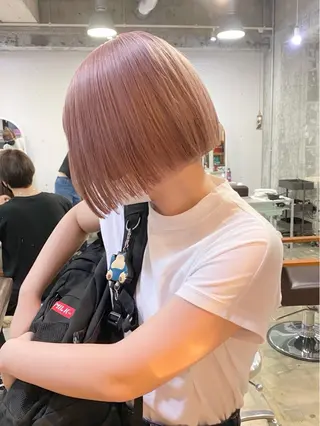 ミディアム カラー Piaコータロー ハイトーン&‪ボブのヘアスタイル