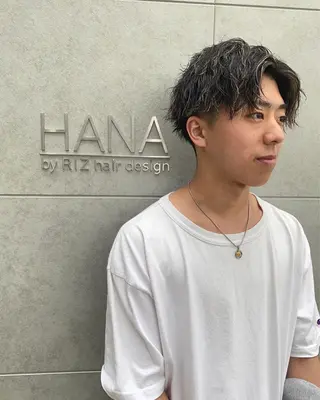 ショート パーマ メンズ HANA by RIZのヘアスタイル