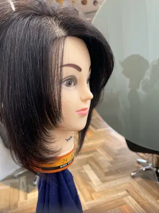 ミディアム maru.所属・照井 由香理のヘアスタイル