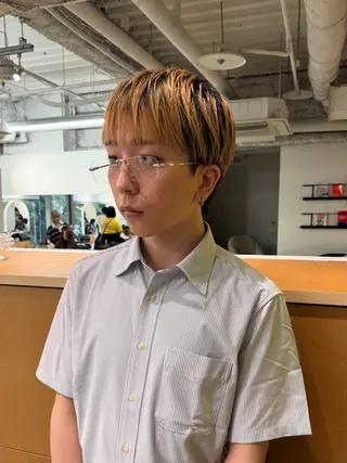 メンズ 新潟/万代/ベージュ ダブルカラー髙橋魁真のヘアスタイル