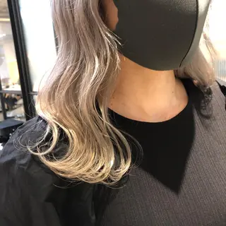 セミロング カラー hayaka todaのヘアスタイル