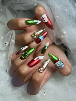 ネイル ✴︎ Delightのネイルデザイン