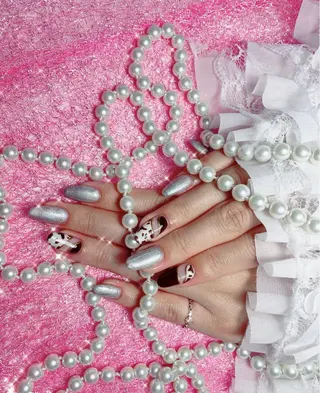 ネイル なお 🐝のネイルデザイン