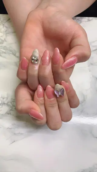 ネイル はな💎ネイル ワンホン、長さ出しのネイルデザイン