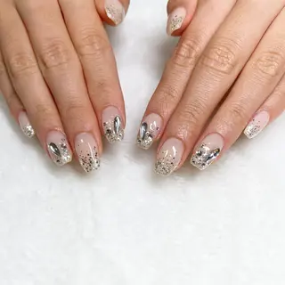 ネイル Laki nailのネイルデザイン