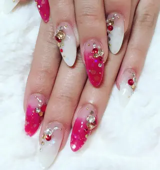 ネイル 東 千夏のネイルデザイン