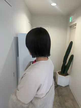 ショート カラー 🟡ひろの/ツヤ カラー/髪質改善🟡のヘアスタイル