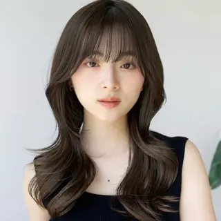 ロング AIN.ANLY.所属・｜顔まわりカット× 曲がる縮毛矯正｜のヘアスタイル