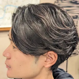 ミディアム パーマ メンズ メンズ専門💈シェー ビングOK👍宮林寛のヘアスタイル