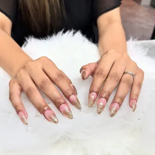 ネイル ANELA ANNAのネイルデザイン