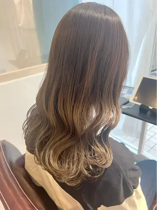 ロング カラー 🥣🫧‪艶カラー 🦋アカマ ミユ🦋のヘアスタイル